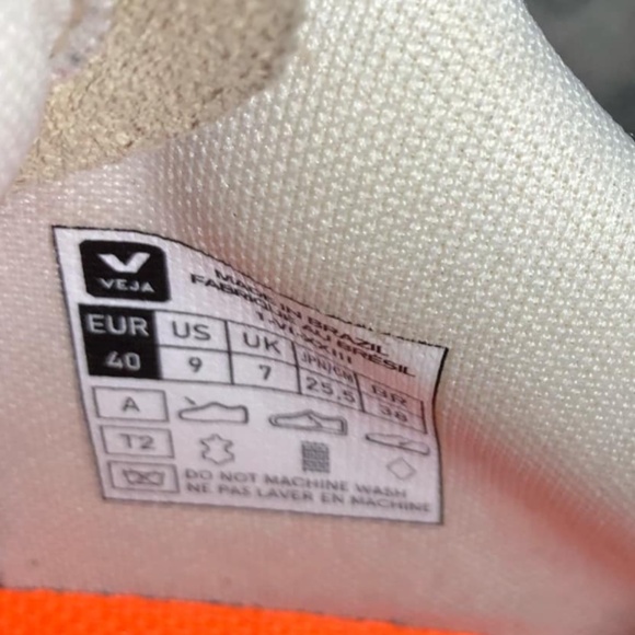 Veja Women's Sneakers in Beige and Gray - Picture 11 of 11